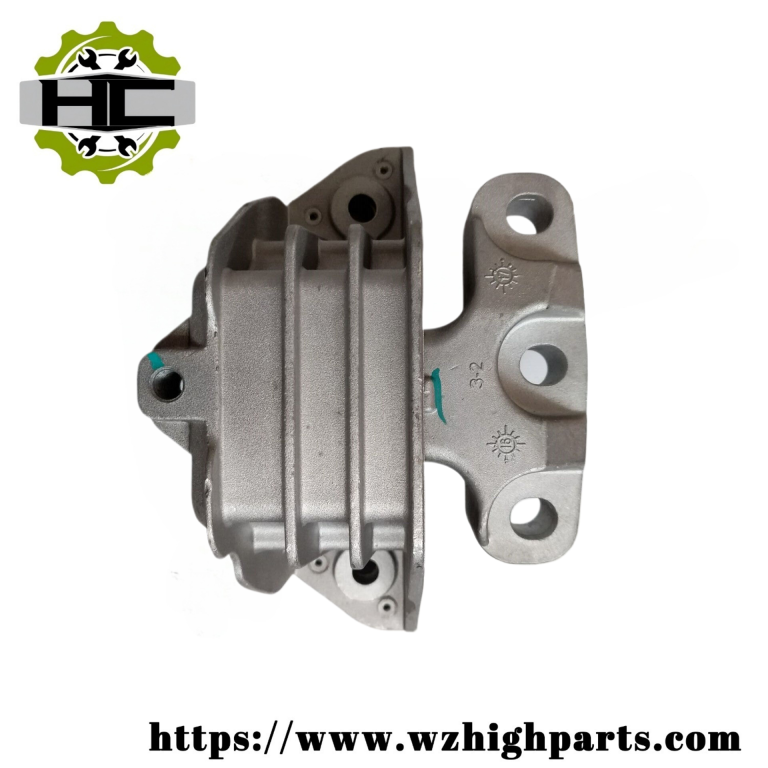 10095174 ENGINE MOUNT FOR ROEWE 360(1)