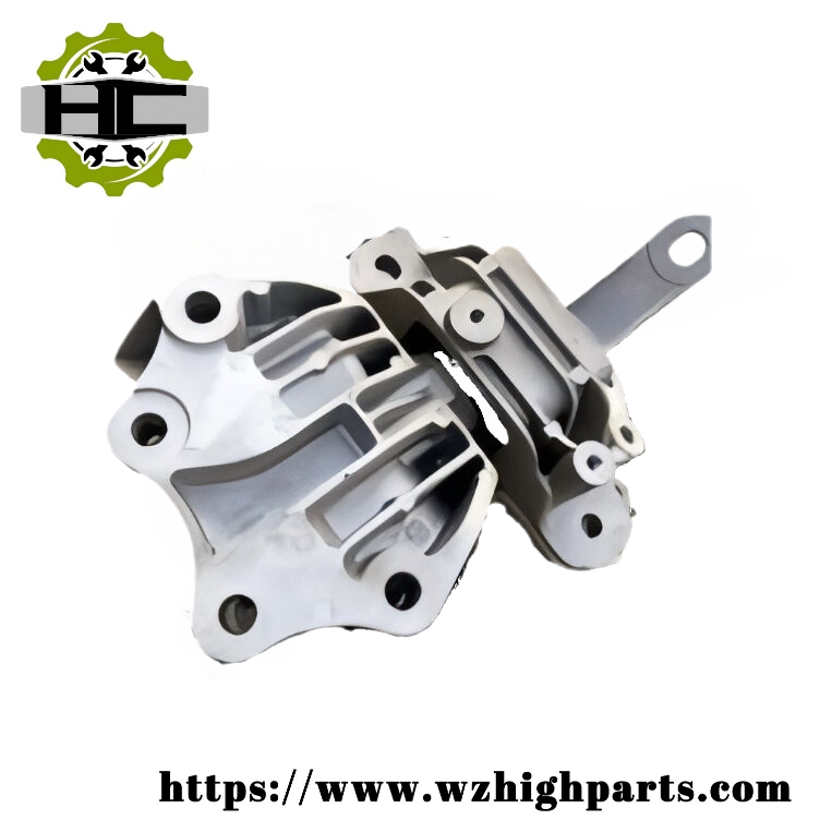 23633512 ENGINE MOUNT FOR BAOJUN RS5(1)