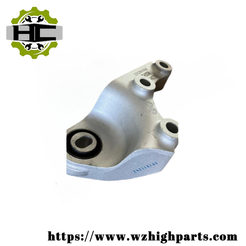 23646235 ENGINE MOUNT FOR BAOJUN RS3(1)