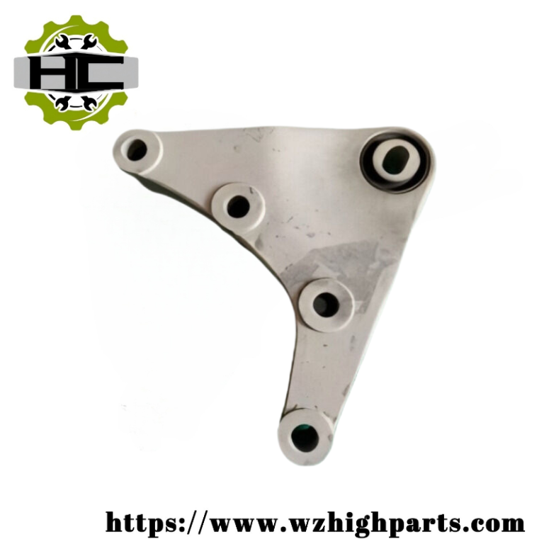 23880581 ENGINE MOUNT FOR BAOJUN 730 1